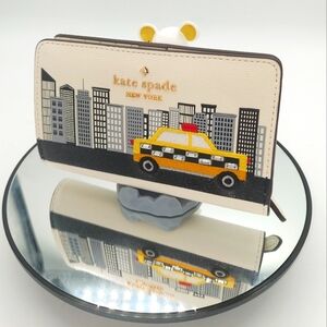 Kate Spade NYC Big Apple Taxi med slim bifold wallet